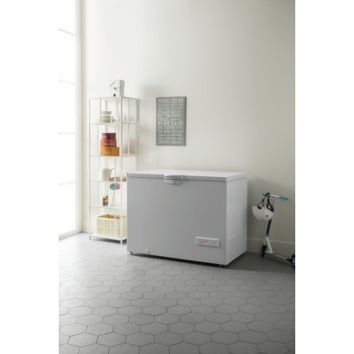 Indesit OS 1A 450 H - Congelatore a Pozzetto,...