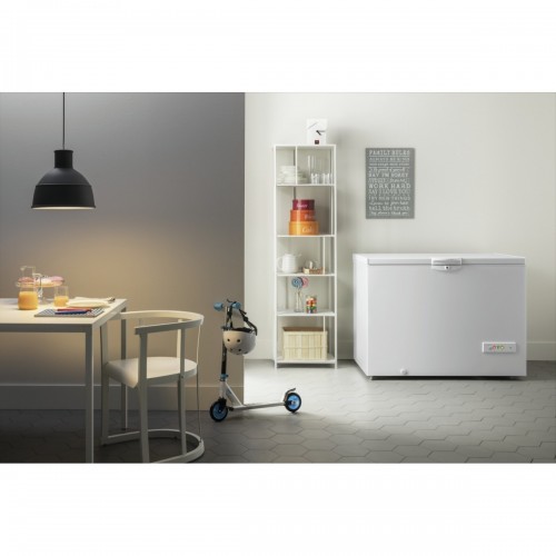 Indesit OS 1A 450 H - Congelatore a Pozzetto,...