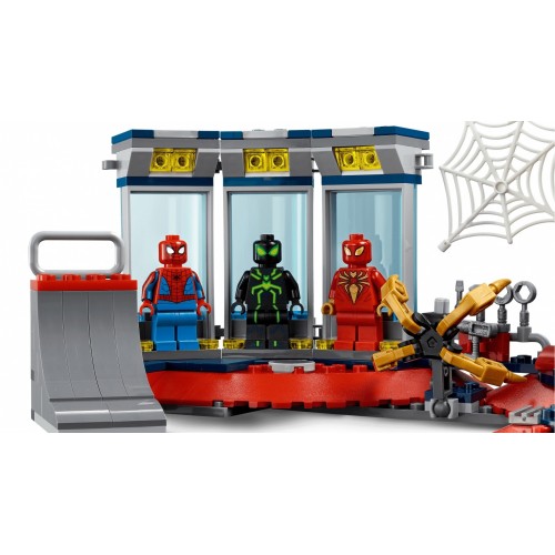 Lego Marvel Spiderman 76175 - Attacco al Covo...