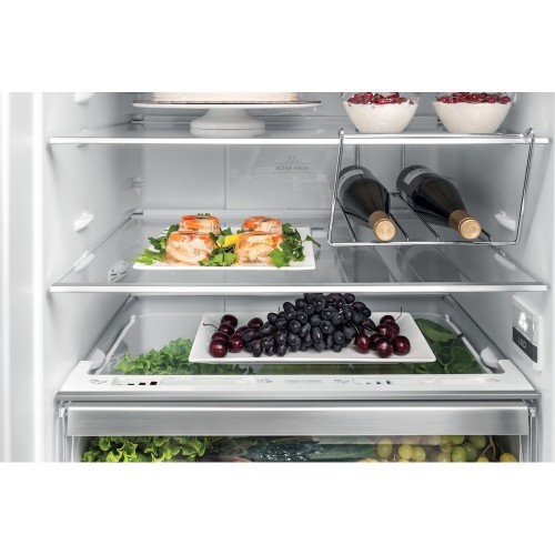 Hotpoint HA70BE 31 X - Frigorifero Combinato,...