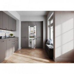 Liebherr ICNd 5123 - Frigorifero Combinato NoFrost da Incasso, 253 Litri, Classe D, 177 x 55.9 x 54.6 cm