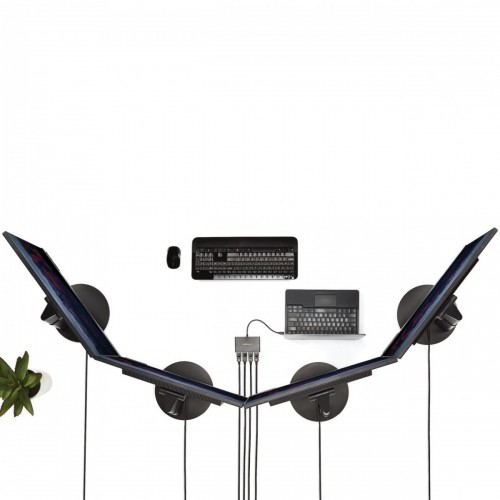 StarTech.com Adattatore multi-monitor a 4 porte...