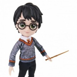 Wizarding World Bambola articolata Harry Potter 20cm, con bacchetta e divisa di Hogwarts - dai 5 anni in su