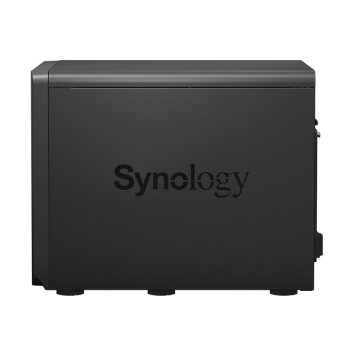 Synology DiskStation DS2422+ server NAS e di...