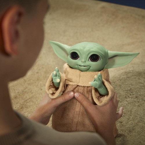 Hasbro Star Wars Galactic Snackin’ Grogu...
