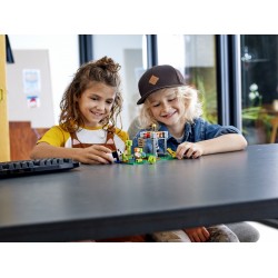 LEGO Minecraft L'allevamento di panda - 21158