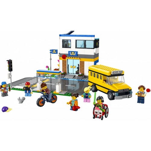 Lego City 60329 - Giorno di Scuola
