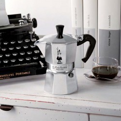 Bialetti Moka Express - Caffettiera in Alluminio, 2 Tazze