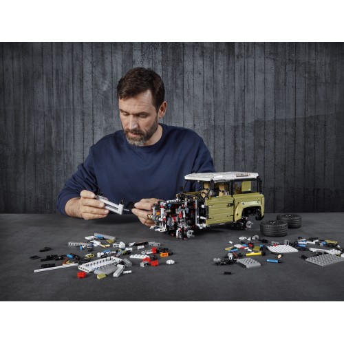 LEGO Technic Land Rover Defender - 42110