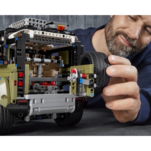 LEGO Technic Land Rover Defender - 42110