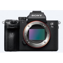 Sony α 7 III + 28-70mm MILC 24,2 MP CMOS 6000 x 4000 Pixel Nero