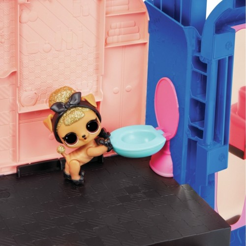 L.O.L. Surprise! 4-in-1 Glamper (Electric Blue)...