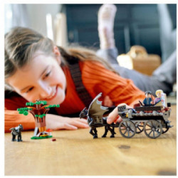 Lego Harry Potter 76400 - Thestral e Carrozza di Hogwarts