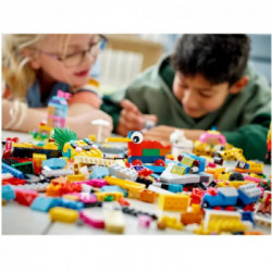 Lego Classic 11021 - 90 Anni di Gioco