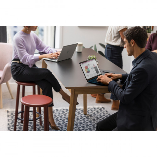 HP EliteBook 650 G9 i5-1235U Computer portatile...