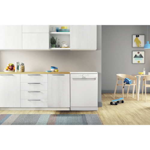 Indesit DFE 1B19 14 - Lavastoviglie da Libero...