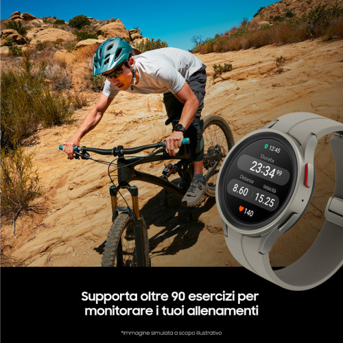 Samsung Galaxy Watch5 Pro Smartwatch Scocca in...