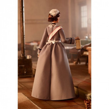 Barbie GHT87 bambola 2