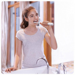 Oral-B Teen White - Spazzolino Elettrico Ricaricabile, 2 Testine