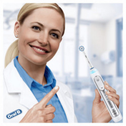 Oral-B Genius 8600 - Spazzolino Elettrico, 2 Testine, 5 Modalità Spazzolamento, Bluetooth, Custodia