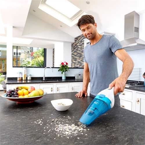 Black & Decker WDC115WA aspiratore portatile...