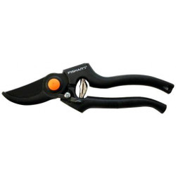 Fiskars 1001530 - Forbici ByPass Garden Pro, Lama Teflonata