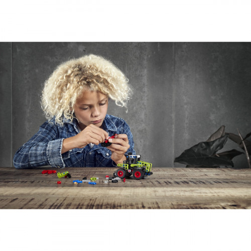 LEGO Technic Mini CLAAS XERION - 42102