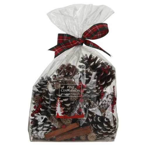 Potpourri con pigne e cannella rossa