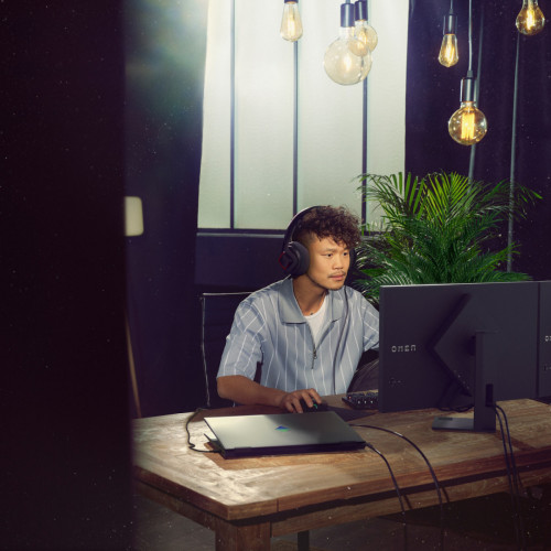 HP OMEN by Laptop 16-b1006nl Computer portatile...