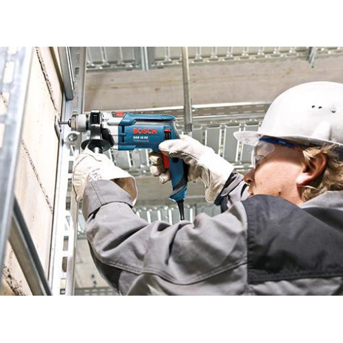 Bosch GSB 16 RE - Trapano Battente, 750W,...