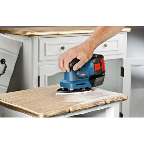 Bosch Professional GSS 18V-10 - Levigatrice...