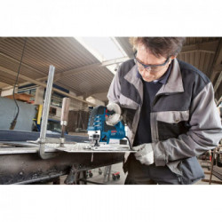 Bosch Professional GST 150 BCE - Seghetto Alternativo, Profondità Taglio 150 mm, 780 W, Impugnatura a D, Valigetta