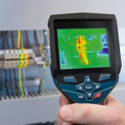 Bosch Professional GTC 400 C - Termocamera 12V, 2,0Ah,IR 160x120, Display 3,5", Cavo micro-USB, L-Boxx, Senza Batt e Caricabatt.