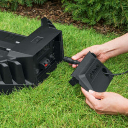 Robot Indego S 500 - Robot Rasaerba 18V, 2,5A, Sistema Logicut, Autonomia Fino a 60 Min, Aree Fino a 500 mq