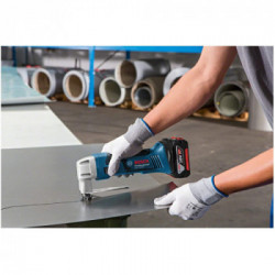 Bosch GSC 18V-16 - Cesoia per Lamiera, Senza Batteria e Caricabatteria
