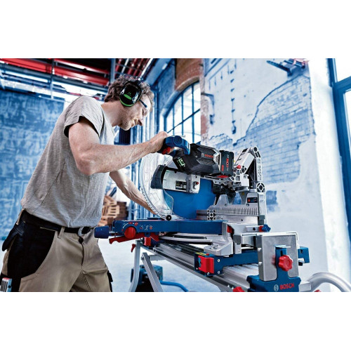 Bosch GCM 18V-216 - Troncatrice Radiale 18V, Ø...
