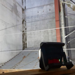 Bosch GLI 18V-10000 C - Faro da Cantiere 18V, 10.000 Lumen, Bluetooth Connect