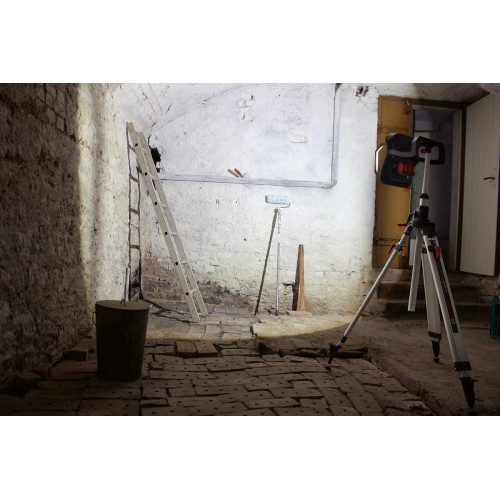 Bosch GLI 18V-4000 C - Faro da Cantiere 18V,...