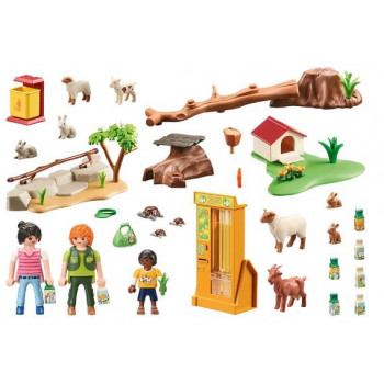 Playmobil FamilyFun Petting... 2