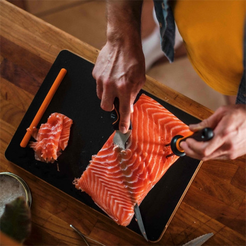 Fiskars 1057540 coltello da cucina Acciaio...