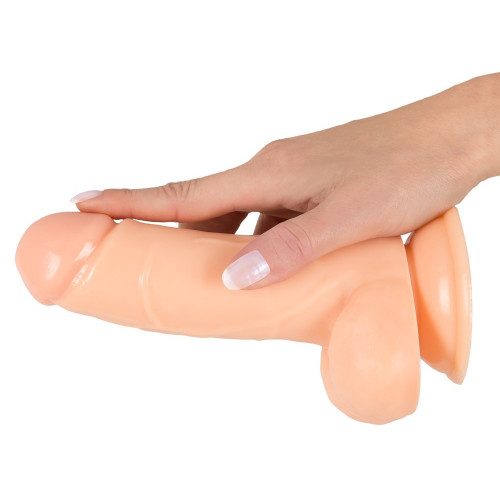 European Lover 18 cm with Balls - Dildo...