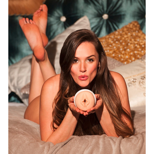 Fleshlight Tori Black Torrid - Masturbatore a...