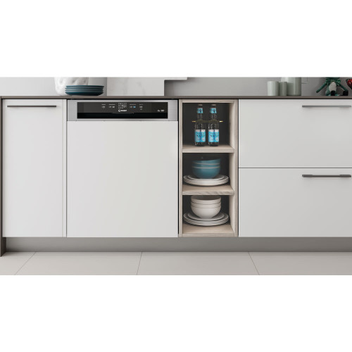 Indesit DBE 2B19 A X - Lavastoviglie A...