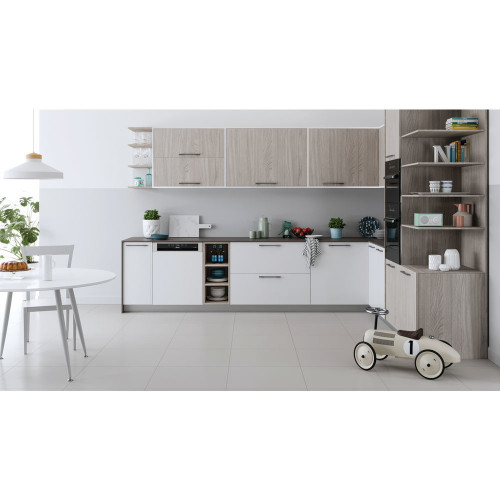 Indesit DBE 2B19 A X - Lavastoviglie A...