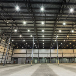 V-TAC Campana Industriale LED 200W 185LM/W UFO con Driver MeanWell 360° 6500K IP65 Dimmerabile ( 1-10V )