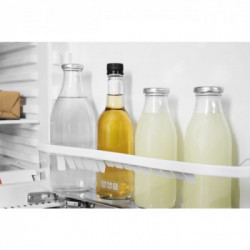 Hotpoint BTSZ 1632/HA 1 - Frigorifero Monoporta da Incasso SottoTop con Cella Freezer, 126 Litri, Classe F (A+)