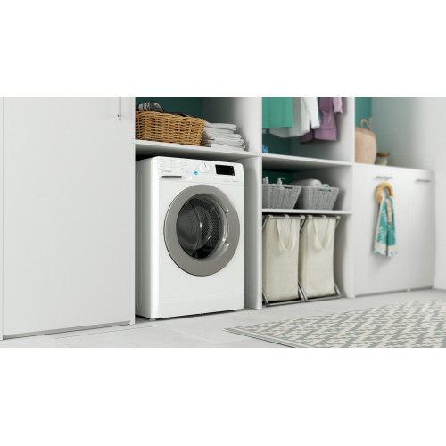 Indesit BWE 101486X WS IT - Lavatrice a Carica...
