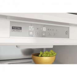 Whirlpool WHC20 T593 P - Frigorifero da Incasso Combinato, 6° Senso, Total NoFrost, 280 Litri, Classe D
