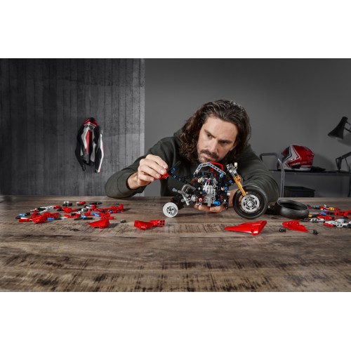 Lego Technic 42107 - Ducati Panigale V4 R