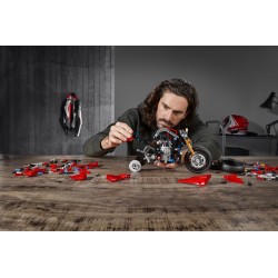 Lego Technic 42107 - Ducati Panigale V4 R